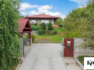 Prodej rodinného domu, Hoštice, 168 m2