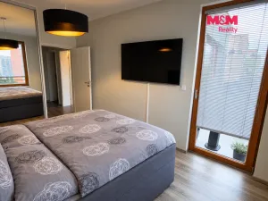 Pronájem bytu 2+kk, Praha - Hloubětín, Modrého, 55 m2