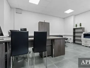 Pronájem skladu, Veselí nad Moravou, 2000 m2