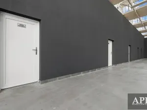 Pronájem skladu, Veselí nad Moravou, 2000 m2