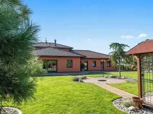 Prodej rodinného domu, Velké Přítočno, Sluneční, 350 m2