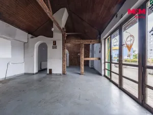 Pronájem restaurace, Praha - Letňany, Beranových, 161 m2