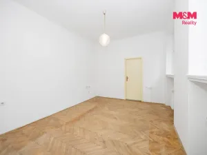 Prodej bytu 1+kk, Pardubice - Zelené Předměstí, Sladkovského, 31 m2