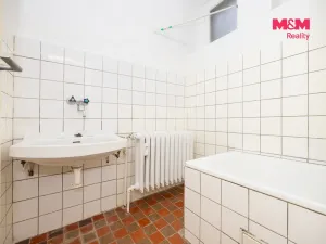 Prodej bytu 1+kk, Pardubice - Zelené Předměstí, Sladkovského, 31 m2