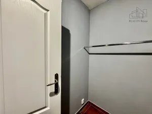 Pronájem bytu 3+1, Průhonice, Na Sídlišti III, 66 m2