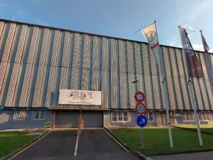 Pronájem garážového stání, Praha, Milevská, 14 m2