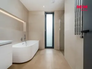 Prodej rodinného domu, Předboj, Západní Stráň, 233 m2
