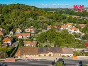 Prodej obchodního prostoru, Nová Ves - Vepřek, 600 m2