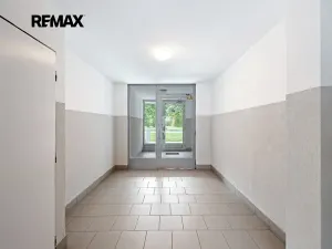 Prodej bytu 3+1, Praha - Střížkov, Jablonecká, 74 m2
