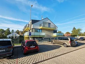 Prodej bytu 3+kk, Vestec, U Hrubých, 73 m2