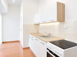 Prodej bytu 2+kk, Praha - Záběhlice, Záběhlická, 43 m2
