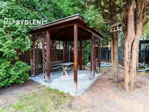 Prodej vícegeneračního domu, Novosedlice, Husova, 360 m2