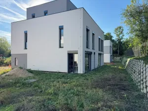 Prodej rodinného domu, Líbeznice, U studánky, 153 m2