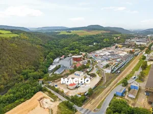 Pronájem skladu, Králův Dvůr, Tovární, 400 m2