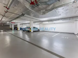 Prodej bytu 1+kk, Praha - Horní Měcholupy, Mantovská, 36 m2