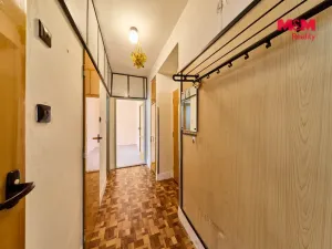 Prodej bytu 2+1, Úpice, Sládkova, 49 m2