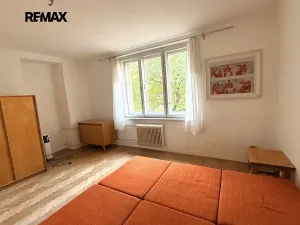 Pronájem bytu 2+1, Praha - Hostivař, Pod štěpem, 68 m2
