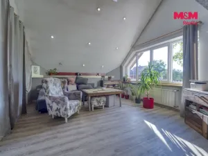 Prodej rodinného domu, Mokrouše, 176 m2