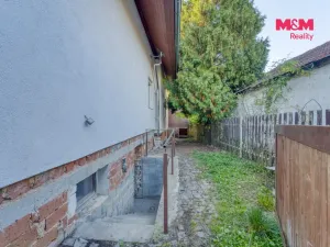Prodej rodinného domu, Mokrouše, 176 m2
