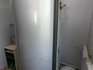 Prodej komerční nemovitosti, Obrnice, 600 m2