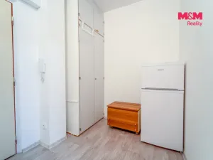 Prodej bytu 1+kk, Plzeň - Severní Předměstí, Sokolovská, 28 m2