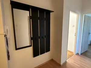 Pronájem bytu 2+1, Bánov, 56 m2