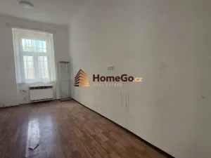 Pronájem obchodního prostoru, Praha - Vršovice, Žitomírská, 33 m2