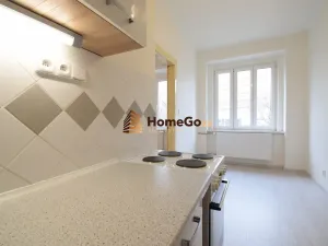 Pronájem bytu 2+kk, Praha - Nusle, Lounských, 45 m2