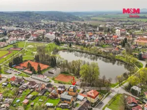 Pronájem bytu 2+kk, Planá, Revoluční, 40 m2