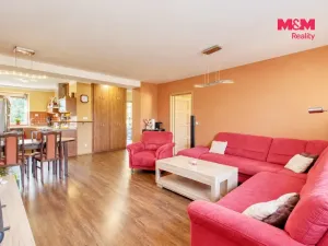 Prodej bytu 3+1, Ostrov, Luční, 89 m2