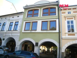 Prodej obchodního prostoru, Frenštát pod Radhoštěm, nám. Míru, 900 m2