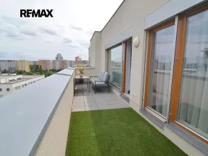 Pronájem bytu 2+kk, Praha - Jinonice, Laténská, 68 m2