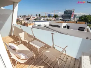 Pronájem bytu 2+kk, Brno, Komárovská, 54 m2