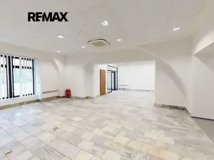 Prodej obchodního prostoru, Jevíčko, Palackého nám., 430 m2