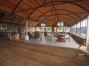 Prodej komerčního pozemku, Bžany, 222727 m2