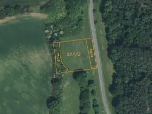 Dražba louky, Snědovice, 3880 m2