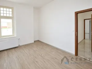 Pronájem bytu 2+1, Liberec, Liliová, 45 m2