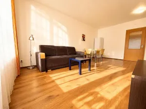 Pronájem bytu 2+kk, Praha - Karlín, Křižíkova, 52 m2