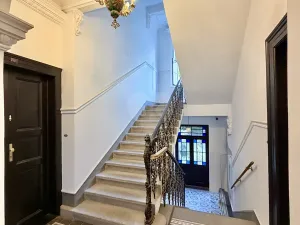 Pronájem bytu 2+kk, Praha - Holešovice, Dobrovského, 52 m2