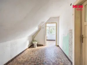 Prodej rodinného domu, Červený Kostelec - Horní Kostelec, 140 m2