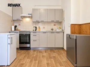 Pronájem bytu 1+1, Praha - Smíchov, Fráni Šrámka, 47 m2