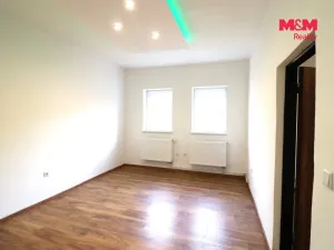 Pronájem bytu 1+1, Karlovy Vary - Rybáře, Sokolovská, 36 m2