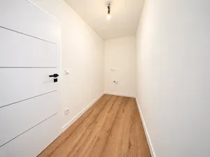 Prodej vícegeneračního domu, Šestajovice, Komenského, 275 m2