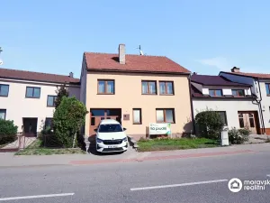 Prodej rodinného domu, Neslovice, Zahrádky, 192 m2