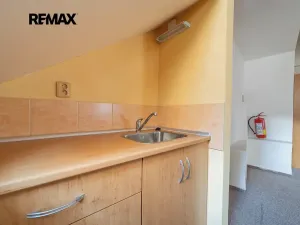 Prodej činžovního domu, Šumperk, nám. Míru, 220 m2