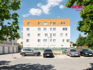 Prodej bytu 3+kk, Odolena Voda, K Cukrovaru, 76 m2