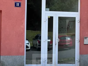 Pronájem garážového stání, Praha - Kunratice, Za valem, 15 m2