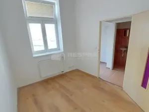 Pronájem bytu 3+1, Praha - Žižkov, Biskupcova, 70 m2