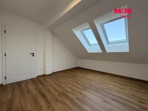 Pronájem bytu 3+kk, Olomouc - Hejčín, Mrštíkovo nám., 75 m2