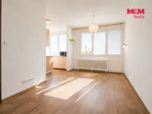 Pronájem bytu 3+kk, Pardubice - Polabiny, Prodloužená, 60 m2